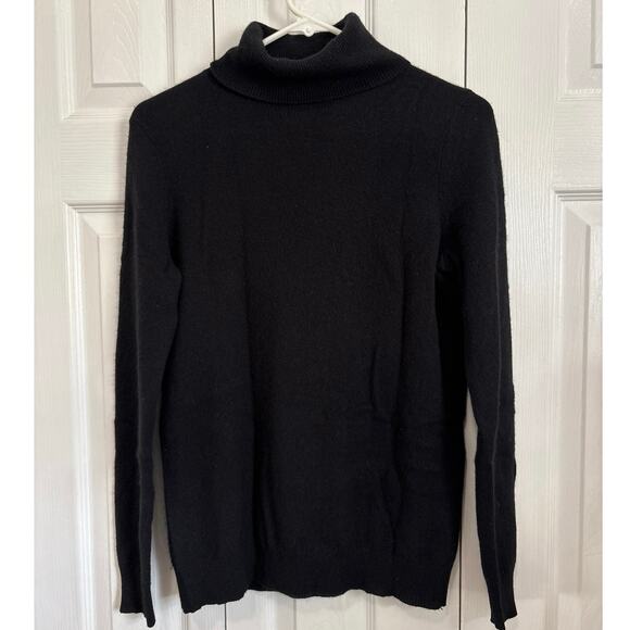 C by Bloomingdale’s 100% 2 Ply Cashmere Black Minimalist Turtleneck Sweater Med - Picture 1 of 6